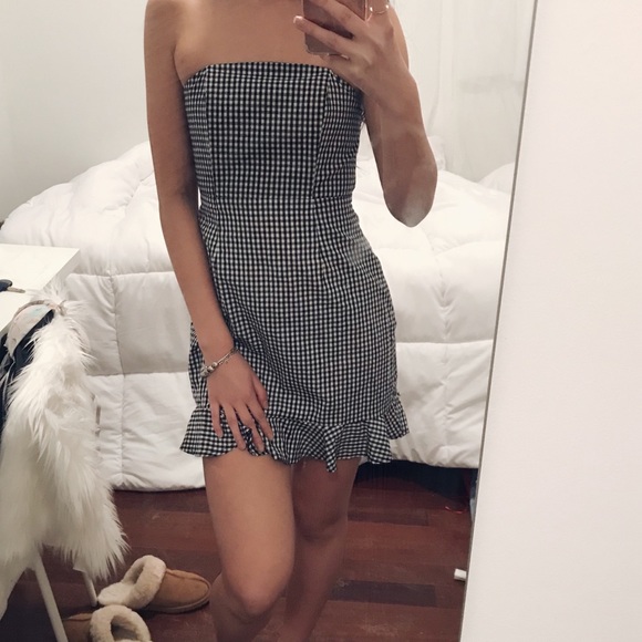 LF Dresses & Skirts - LF checkered gingham strapless dress